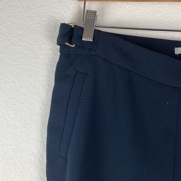 H & M Tailored Capri Blue adjustable Belted Waist and Side Zip Dress Pant Size 8 - Picture 4 of 10
